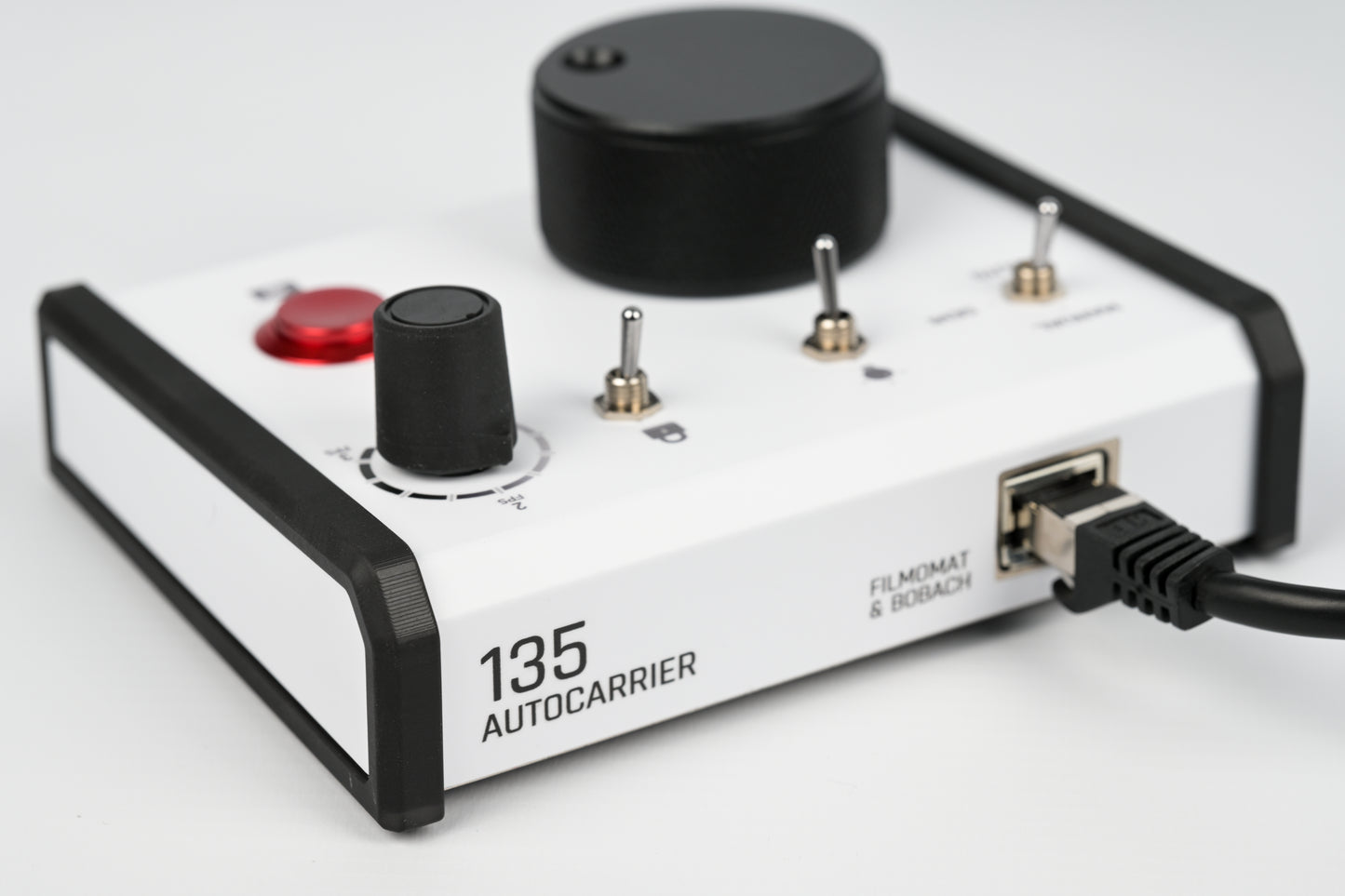 135 Autocarrier. Automatic 35mm scanning system.